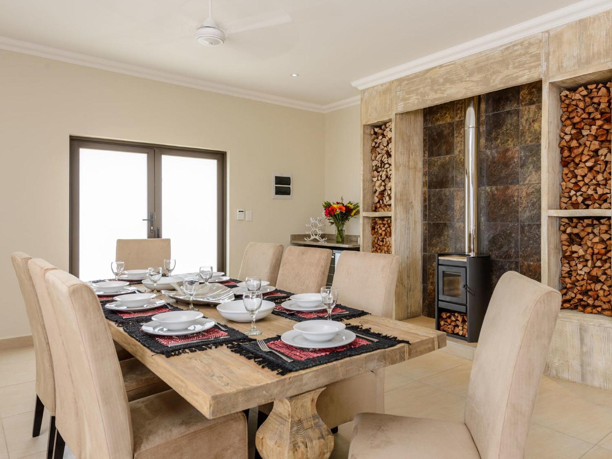 Cayley Mountain Resort Champagne Valley Quarto foto
