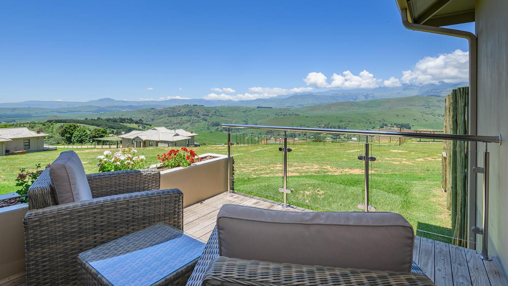 Cayley Mountain Resort Champagne Valley Quarto foto